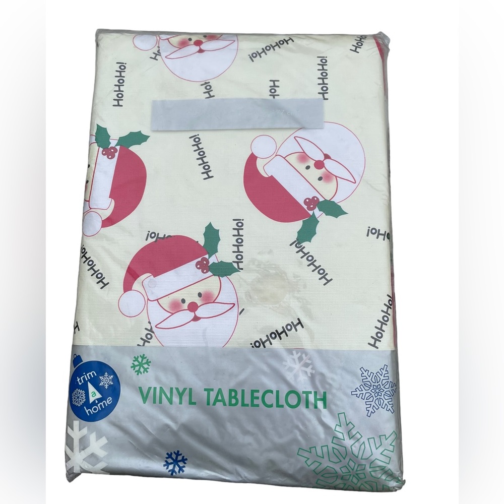 Santa Holiday Oval Vinyl Tablecloth 52” x 70”